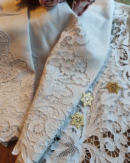 Drap lin broderie Richelieu détail 3